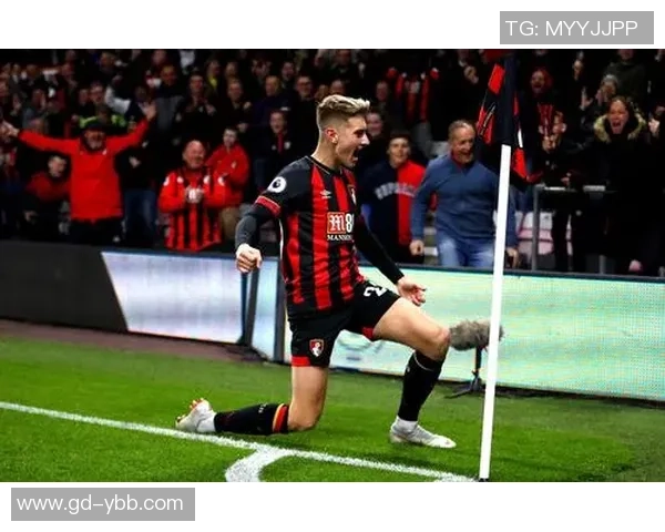 恩德里克的崛起之路：从青涩少年到足球新星的奋斗历程